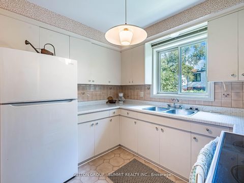 Photo 27 at 7 Lochway Court, City Centre West, Toronto