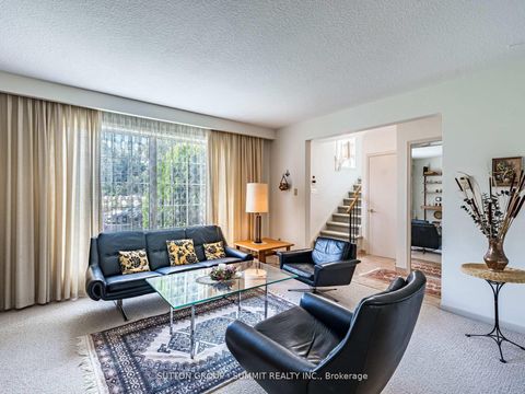 Photo 34 at 7 Lochway Court, City Centre West, Toronto