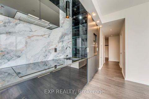 Photo 6 at 4706 - 70 Temperance Street, Bay Street Corridor, Toronto