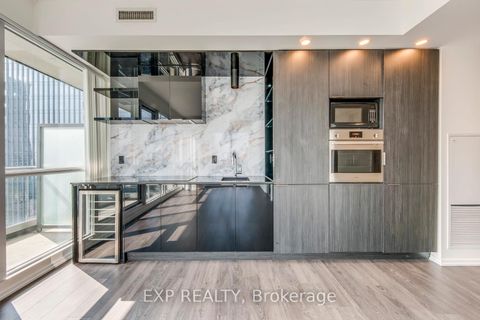 Photo 7 at 4706 - 70 Temperance Street, Bay Street Corridor, Toronto