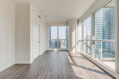 Photo 8 at 4706 - 70 Temperance Street, Bay Street Corridor, Toronto