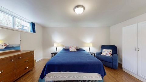 Photo 26 at 49 Netherford Road, Maple, Vaughan