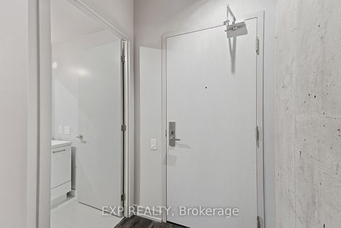Photo 3 at 416 - 39 Brant Street, Waterfront Communities C1, Toronto
