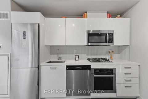 Photo 12 at 416 - 39 Brant Street, Waterfront Communities C1, Toronto