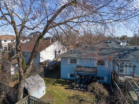 Photo 3 at 676 Frobisher Court, Vanier, Oshawa