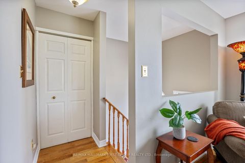 Photo 16 at 676 Frobisher Court, Vanier, Oshawa