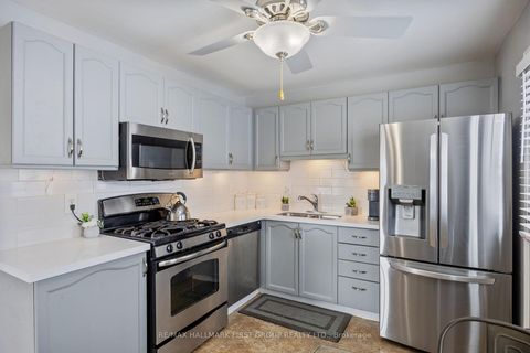 Photo 25 at 676 Frobisher Court, Vanier, Oshawa