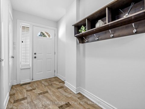 Photo 3 at 81 Scenic Mill Way, Windfields, Toronto