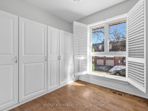 Photo 14 at 81 Scenic Mill Way, Windfields, Toronto