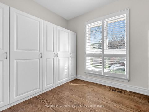 Photo 15 at 81 Scenic Mill Way, Windfields, Toronto