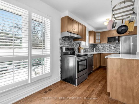Photo 16 at 81 Scenic Mill Way, Windfields, Toronto
