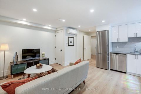 Photo 35 at 12 Macdonell Avenue, Roncesvalles, Toronto