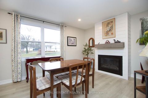 Photo 8 at 40 Bluffs Road, Bowmanville, Clarington