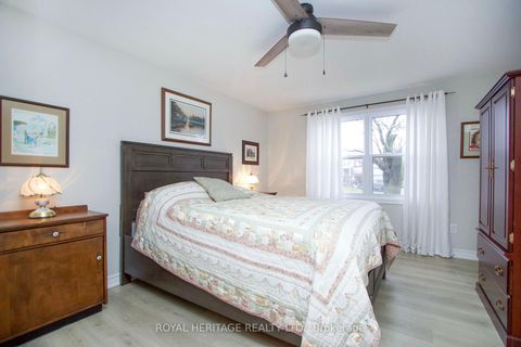 Photo 21 at 40 Bluffs Road, Bowmanville, Clarington