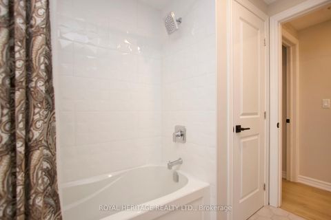 Photo 26 at 40 Bluffs Road, Bowmanville, Clarington