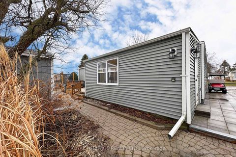 Photo 29 at 40 Bluffs Road, Bowmanville, Clarington