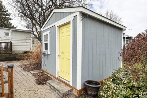 Photo 32 at 40 Bluffs Road, Bowmanville, Clarington