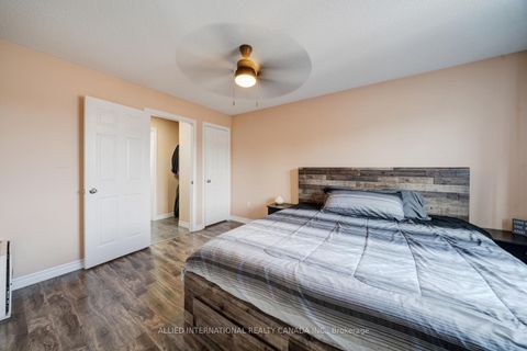 Photo 11 at 199 Esther Drive, Painswick South, Barrie