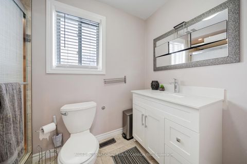 Photo 13 at 199 Esther Drive, Painswick South, Barrie