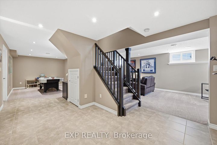 Photo 32 at 41 Watsons Lane, Dundas, Hamilton