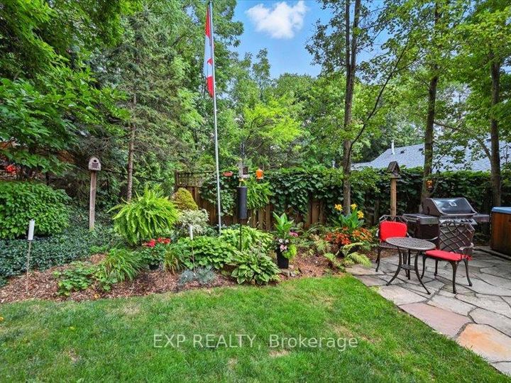 Photo 45 at 41 Watsons Lane, Dundas, Hamilton