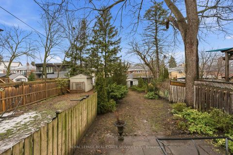 Photo 18 at 186 Roslin Avenue, Lawrence Park North, Toronto