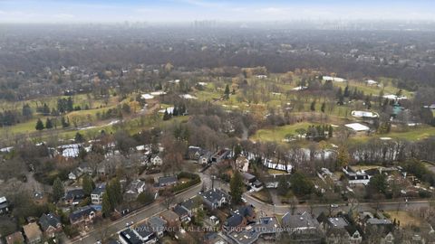 Photo 19 at 186 Roslin Avenue, Lawrence Park North, Toronto