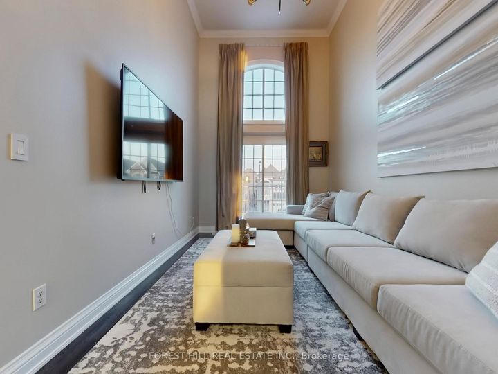 Photo 17 at 41 Poetry Drive, Vellore Village, Vaughan