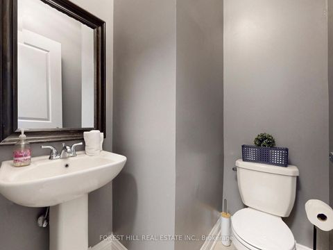 Photo 15 at 41 Poetry Drive, Vellore Village, Vaughan