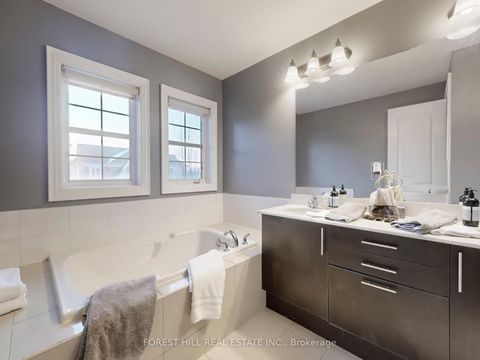 Photo 27 at 41 Poetry Drive, Vellore Village, Vaughan