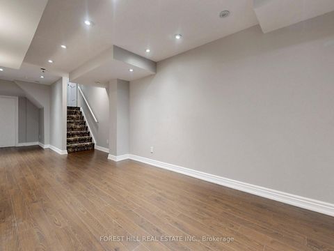 Photo 40 at 41 Poetry Drive, Vellore Village, Vaughan