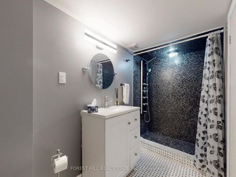 Photo 41 at 41 Poetry Drive, Vellore Village, Vaughan