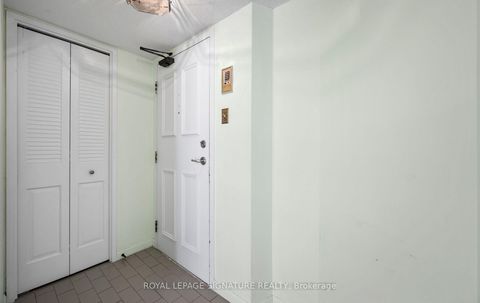 Photo 10 at 115 - 255 The Donway W, Don Mills, Toronto