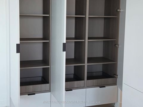 Photo 19 at 4002 - 55 Charles Street E, Yonge Corridor, Toronto