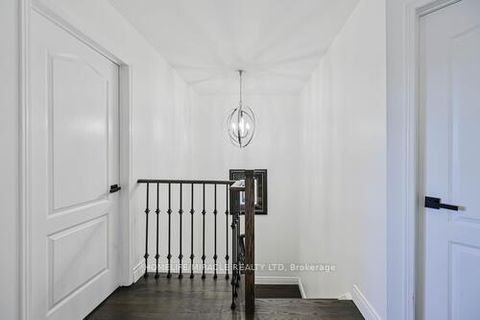 Photo 23 at 190 Deepsprings Crescent, Vellore Village, Vaughan