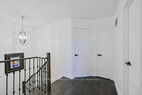 Photo 24 at 190 Deepsprings Crescent, Vellore Village, Vaughan