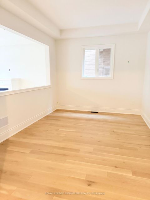 Photo 7 at 8 Art Leech Drive, Rural Richmond Hill, Richmond Hill