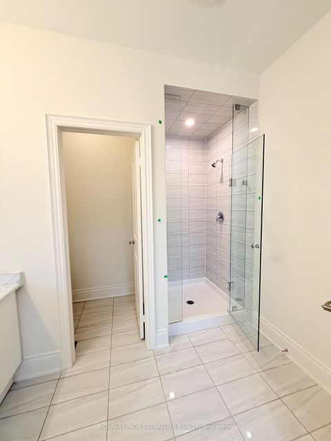 Photo 12 at 8 Art Leech Drive, Rural Richmond Hill, Richmond Hill