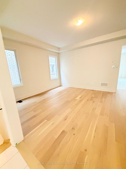 Photo 27 at 8 Art Leech Drive, Rural Richmond Hill, Richmond Hill