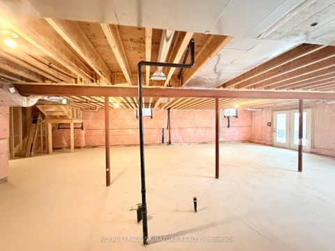 Photo 44 at 8 Art Leech Drive, Rural Richmond Hill, Richmond Hill