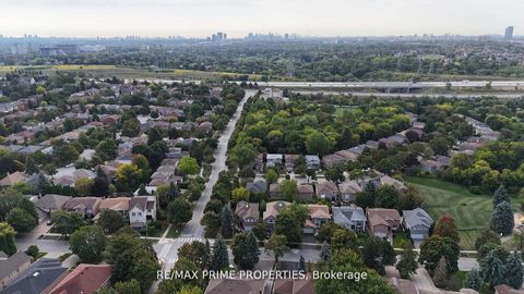 Photo 41 at 137 Old Surrey Lane, South Richvale, Richmond Hill