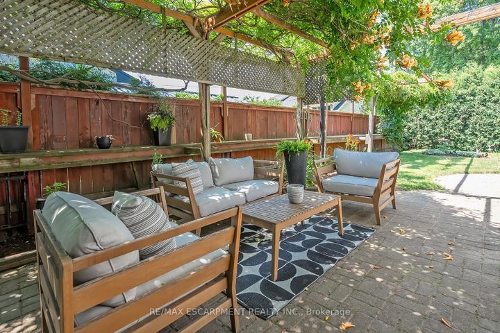 Photo 39 at 564 Maplehill Drive, Roseland, Burlington