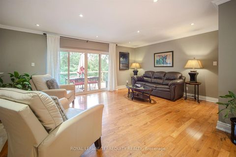 Photo 11 at 92 Saskatoon Drive, The Westway, Toronto