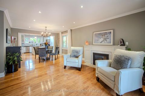 Photo 13 at 92 Saskatoon Drive, The Westway, Toronto