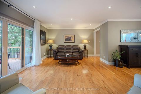 Photo 14 at 92 Saskatoon Drive, The Westway, Toronto