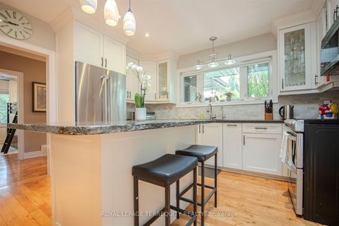 Photo 20 at 92 Saskatoon Drive, The Westway, Toronto