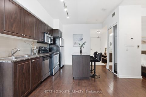 Photo 3 at 712 - 215 Fort York Boulevard, Waterfront Communities C1, Toronto