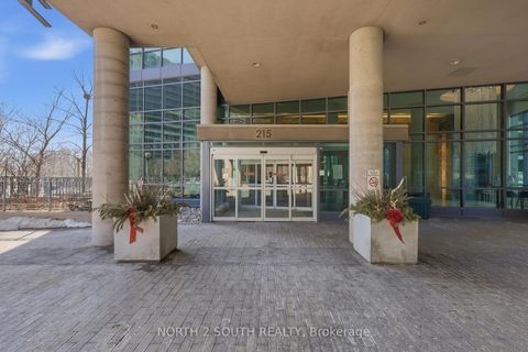Photo 19 at 712 - 215 Fort York Boulevard, Waterfront Communities C1, Toronto