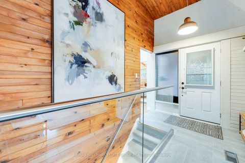 Photo 2 at 6 Providence Street, Eglinton East, Toronto