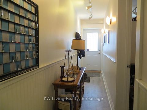 Photo 15 at 928 Broadview Avenue, Danforth, Toronto